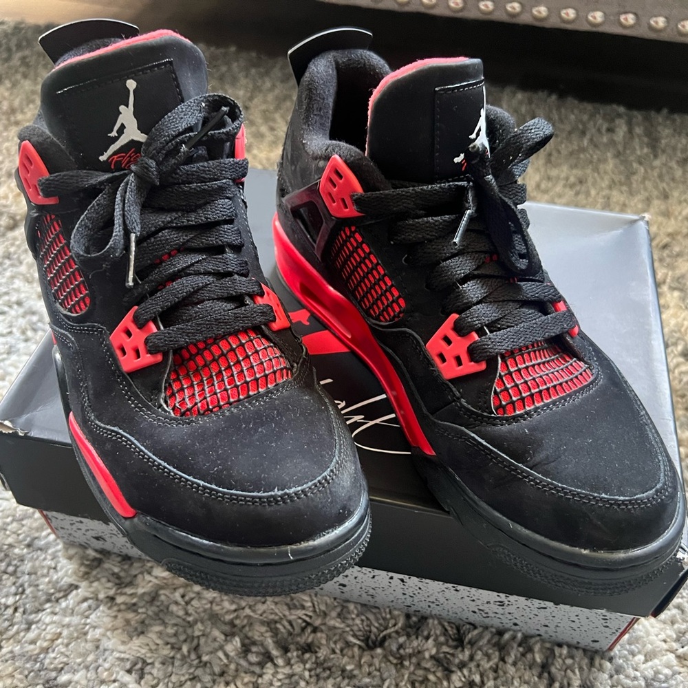 Big Kid Nike Air Jordan Retro 4